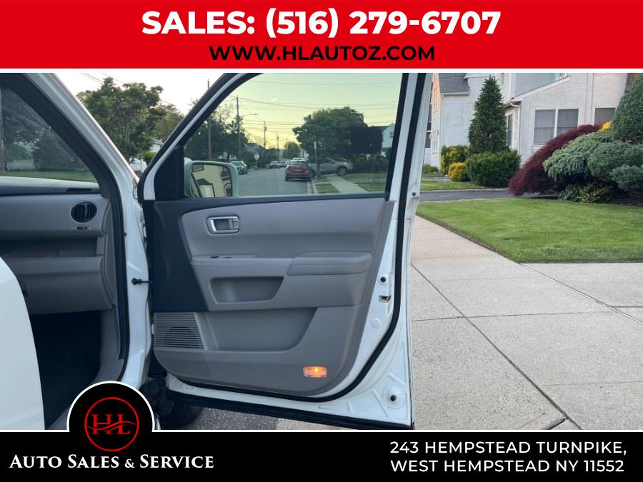2012 Honda Pilot 4WD 4dr Touring w/RES & Navi, available for sale in West Hempstead, New York | HL Auto Sales and Service LLC. West Hempstead, New York 2012 Honda Pilot 4WD 4dr Touring w/RES & Navi, available for sale in West Hempstead, New York | HL Auto Sales and Service LLC. West Hempstead, New York