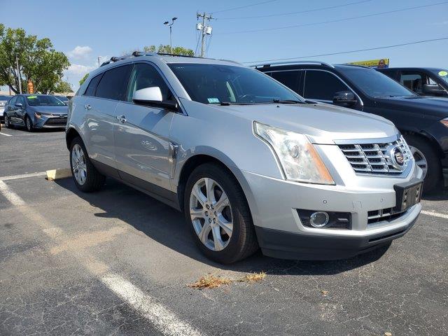 Used 2016 Cadillac Srx in Fort Myers, Florida | Carlux Fort Myers. Fort Myers, Florida