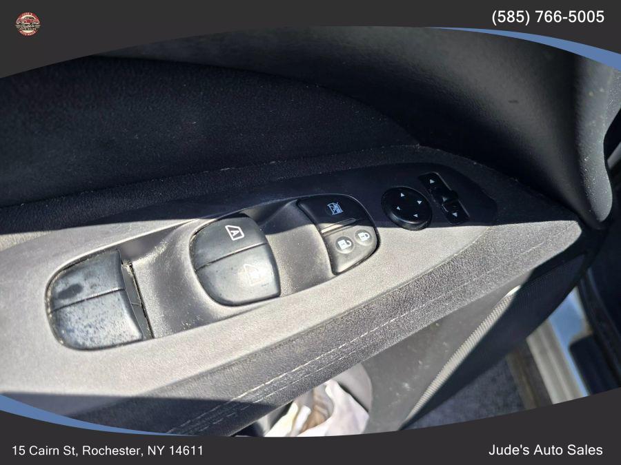 2013 Nissan Pathfinder SV Sport Utility 4D, available for sale in Wolcott, New York | Auto Hunter CNY. Wolcott, New York 2013 Nissan Pathfinder SV Sport Utility 4D, available for sale in Wolcott, New York | Auto Hunter CNY. Wolcott, New York