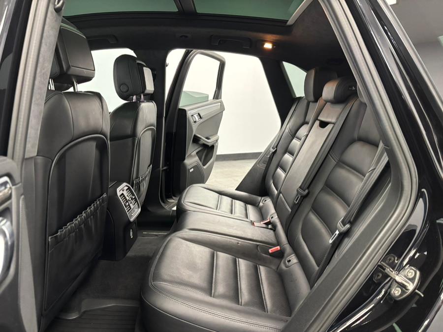 2016 Porsche Macan AWD 4dr Turbo, available for sale in Elizabeth, New Jersey | Dream Auto Group. Elizabeth, New Jersey 2016 Porsche Macan AWD 4dr Turbo, available for sale in Elizabeth, New Jersey | Dream Auto Group. Elizabeth, New Jersey