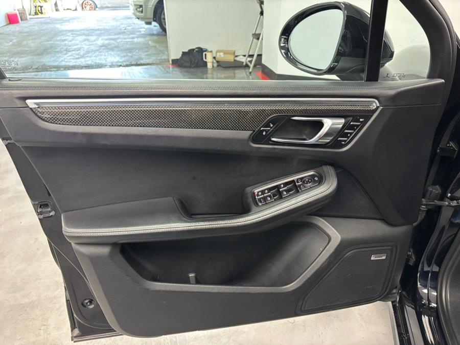 2016 Porsche Macan AWD 4dr Turbo, available for sale in Elizabeth, New Jersey | Dream Auto Group. Elizabeth, New Jersey 2016 Porsche Macan AWD 4dr Turbo, available for sale in Elizabeth, New Jersey | Dream Auto Group. Elizabeth, New Jersey