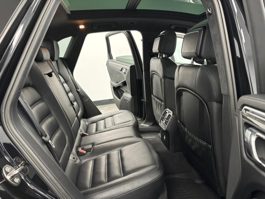 2016 Porsche Macan AWD 4dr Turbo, available for sale in Elizabeth, New Jersey | Dream Auto Group. Elizabeth, New Jersey 2016 Porsche Macan AWD 4dr Turbo, available for sale in Elizabeth, New Jersey | Dream Auto Group. Elizabeth, New Jersey