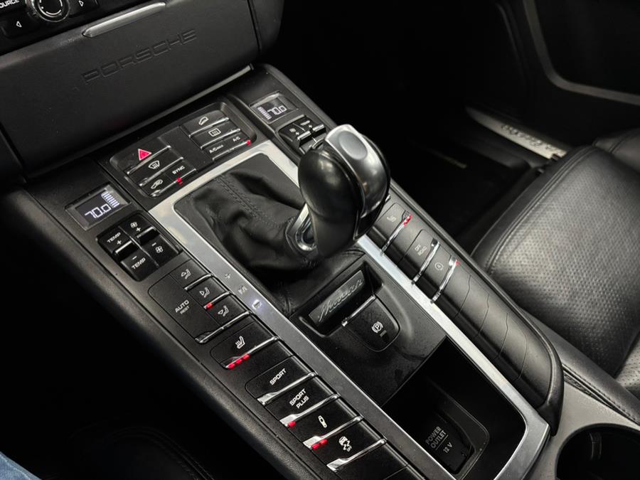 2016 Porsche Macan AWD 4dr Turbo, available for sale in Elizabeth, New Jersey | Dream Auto Group. Elizabeth, New Jersey 2016 Porsche Macan AWD 4dr Turbo, available for sale in Elizabeth, New Jersey | Dream Auto Group. Elizabeth, New Jersey
