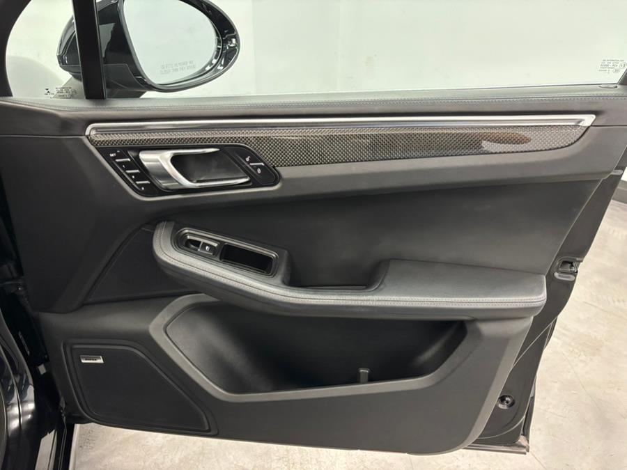 2016 Porsche Macan AWD 4dr Turbo, available for sale in Elizabeth, New Jersey | Dream Auto Group. Elizabeth, New Jersey 2016 Porsche Macan AWD 4dr Turbo, available for sale in Elizabeth, New Jersey | Dream Auto Group. Elizabeth, New Jersey