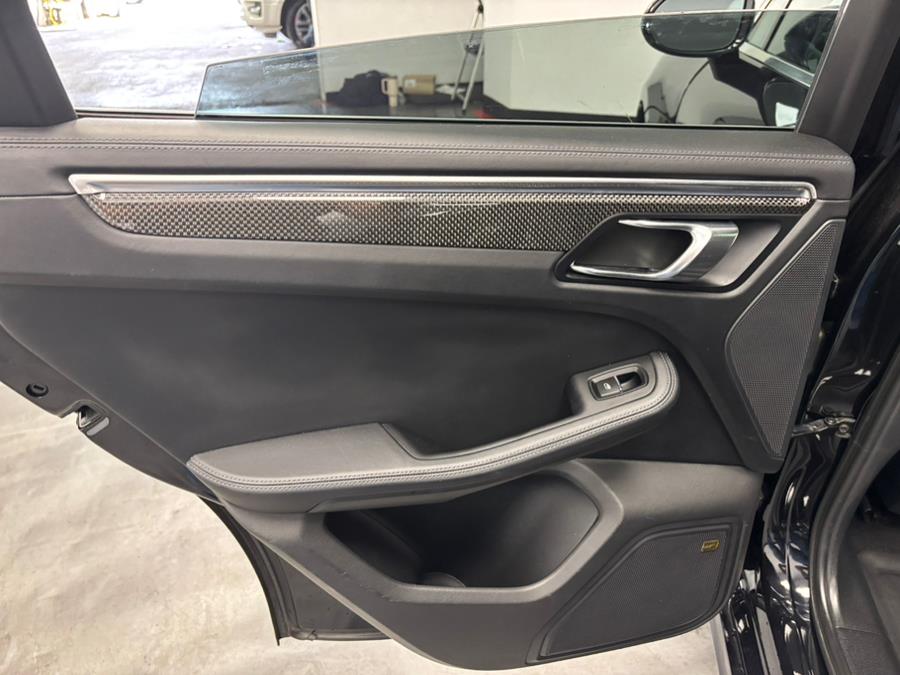2016 Porsche Macan AWD 4dr Turbo, available for sale in Elizabeth, New Jersey | Dream Auto Group. Elizabeth, New Jersey 2016 Porsche Macan AWD 4dr Turbo, available for sale in Elizabeth, New Jersey | Dream Auto Group. Elizabeth, New Jersey
