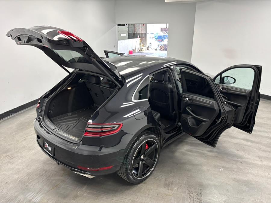 2016 Porsche Macan AWD 4dr Turbo, available for sale in Elizabeth, New Jersey | Dream Auto Group. Elizabeth, New Jersey 2016 Porsche Macan AWD 4dr Turbo, available for sale in Elizabeth, New Jersey | Dream Auto Group. Elizabeth, New Jersey
