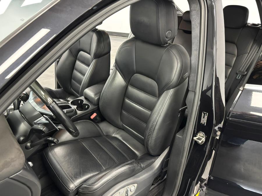 2016 Porsche Macan AWD 4dr Turbo, available for sale in Elizabeth, New Jersey | Dream Auto Group. Elizabeth, New Jersey 2016 Porsche Macan AWD 4dr Turbo, available for sale in Elizabeth, New Jersey | Dream Auto Group. Elizabeth, New Jersey