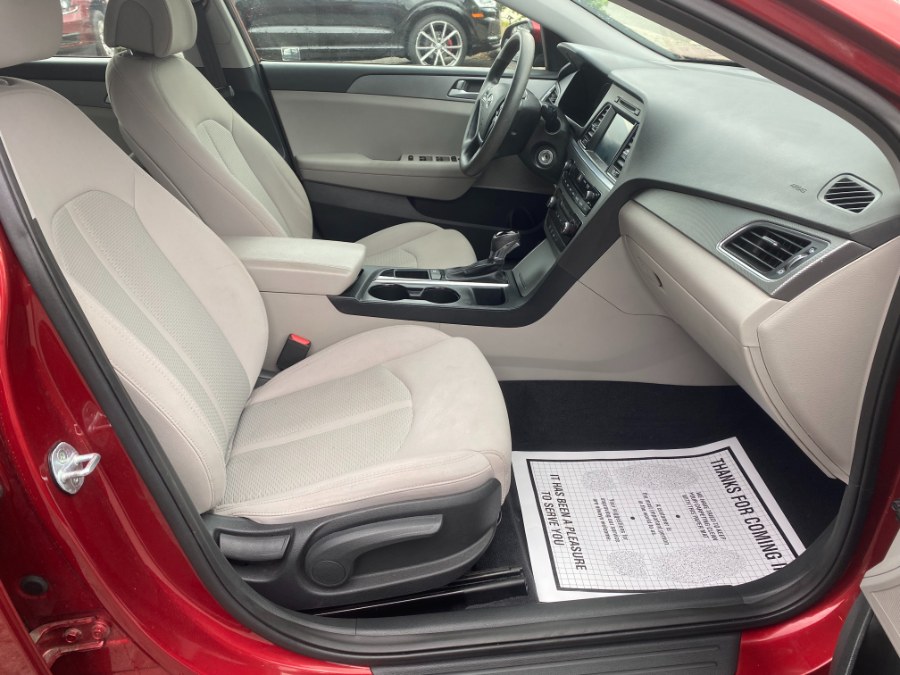 2016 Hyundai Sonata 4dr Sdn 2.4L SE, available for sale in Winchester, Massachusetts | Boston Prime Cars. Winchester, Massachusetts 2016 Hyundai Sonata 4dr Sdn 2.4L SE, available for sale in Winchester, Massachusetts | Boston Prime Cars. Winchester, Massachusetts