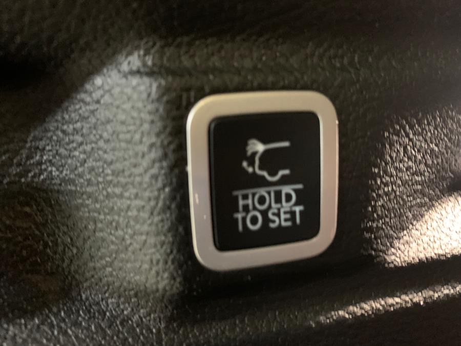 2022 Jeep Grand Cherokee L Limited 4x4, available for sale in Hillside, New Jersey | Euro Lux Auto. Hillside, New Jersey 2022 Jeep Grand Cherokee L Limited 4x4, available for sale in Hillside, New Jersey | Euro Lux Auto. Hillside, New Jersey