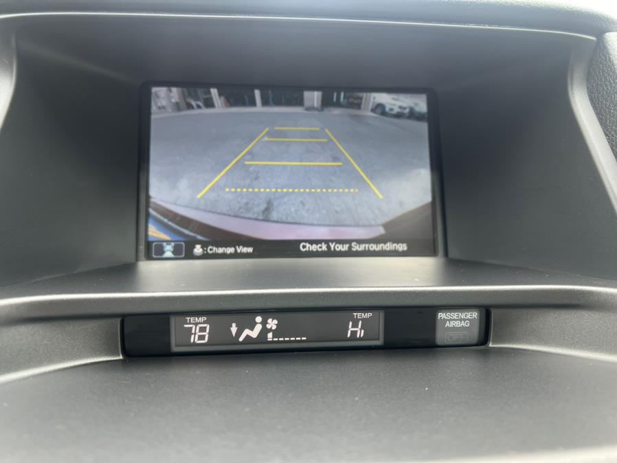 2013 Honda Crosstour 4WD V6 5dr EX-L, available for sale in Hartford, Connecticut | VEB Auto Sales. Hartford, Connecticut 2013 Honda Crosstour 4WD V6 5dr EX-L, available for sale in Hartford, Connecticut | VEB Auto Sales. Hartford, Connecticut