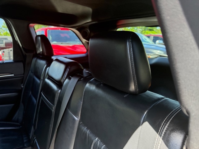 2015 Jeep Grand Cherokee 4WD 4dr Limited, available for sale in Huntington Station, New York | Huntington Auto Mall. Huntington Station, New York 2015 Jeep Grand Cherokee 4WD 4dr Limited, available for sale in Huntington Station, New York | Huntington Auto Mall. Huntington Station, New York