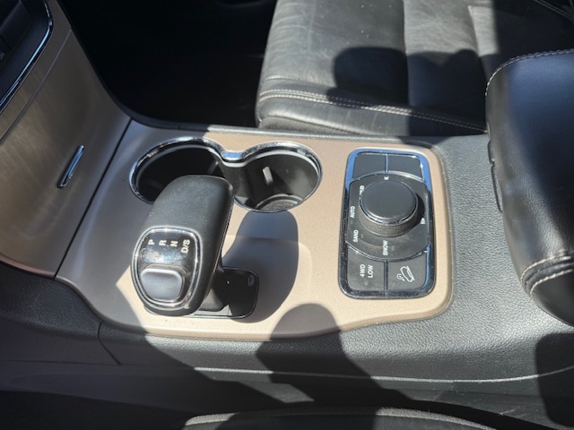 2015 Jeep Grand Cherokee 4WD 4dr Limited, available for sale in Huntington Station, New York | Huntington Auto Mall. Huntington Station, New York 2015 Jeep Grand Cherokee 4WD 4dr Limited, available for sale in Huntington Station, New York | Huntington Auto Mall. Huntington Station, New York