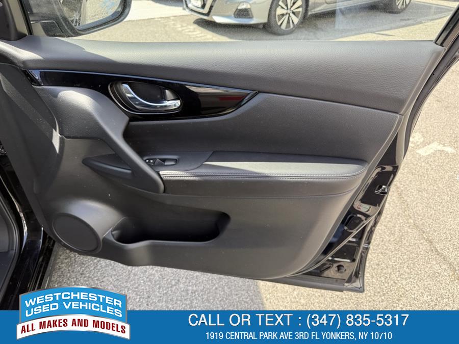 2022 Nissan Rogue Sport SV, available for sale in Yonkers, New York | Apex Westchester Used Vehicles. Yonkers, New York 2022 Nissan Rogue Sport SV, available for sale in Yonkers, New York | Apex Westchester Used Vehicles. Yonkers, New York