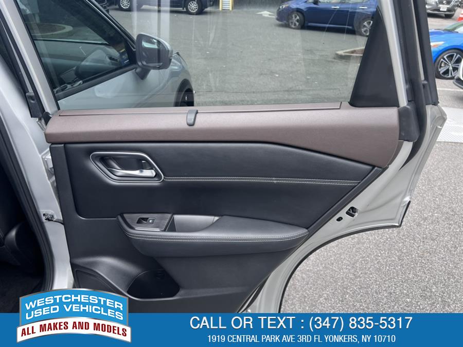2022 Nissan Rogue Platinum, available for sale in Yonkers, New York | Apex Westchester Used Vehicles. Yonkers, New York 2022 Nissan Rogue Platinum, available for sale in Yonkers, New York | Apex Westchester Used Vehicles. Yonkers, New York