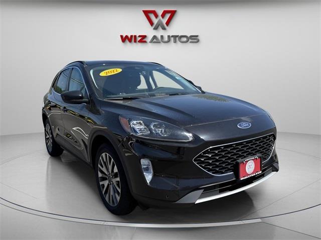 2022 Ford Escape Titanium, available for sale in Stratford, Connecticut | Wiz Leasing Inc. Stratford, Connecticut 2022 Ford Escape Titanium, available for sale in Stratford, Connecticut | Wiz Leasing Inc. Stratford, Connecticut