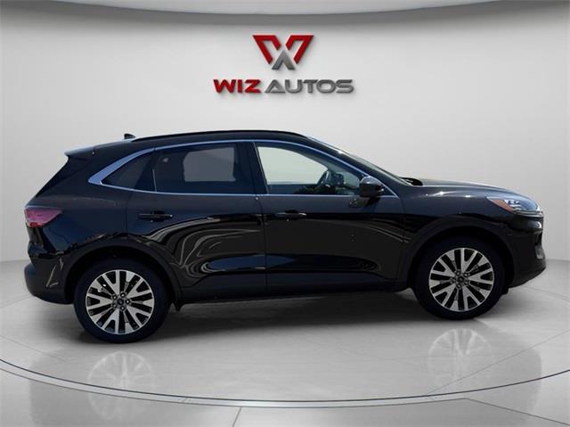 2022 Ford Escape Titanium, available for sale in Stratford, Connecticut | Wiz Leasing Inc. Stratford, Connecticut 2022 Ford Escape Titanium, available for sale in Stratford, Connecticut | Wiz Leasing Inc. Stratford, Connecticut