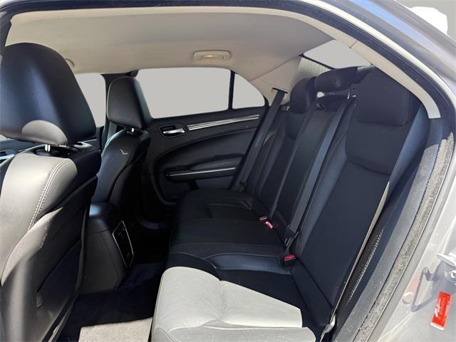 2016 Chrysler 300 Limited, available for sale in Stratford, Connecticut | Wiz Leasing Inc. Stratford, Connecticut 2016 Chrysler 300 Limited, available for sale in Stratford, Connecticut | Wiz Leasing Inc. Stratford, Connecticut