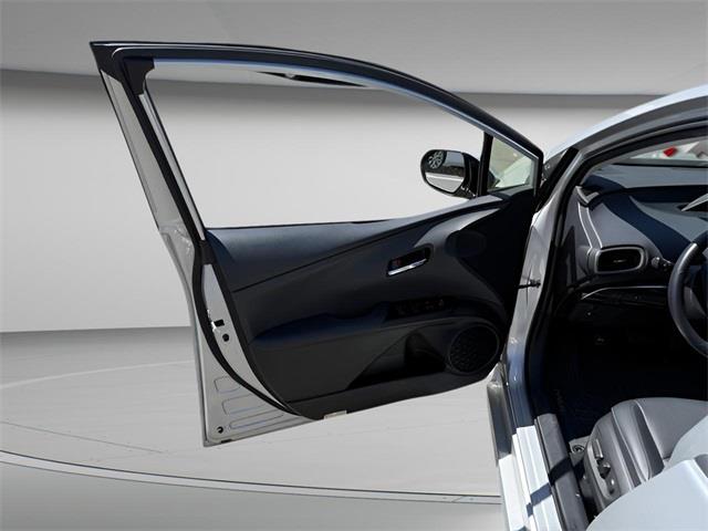 2020 Toyota Prius Prime XLE, available for sale in Stratford, Connecticut | Wiz Leasing Inc. Stratford, Connecticut 2020 Toyota Prius Prime XLE, available for sale in Stratford, Connecticut | Wiz Leasing Inc. Stratford, Connecticut