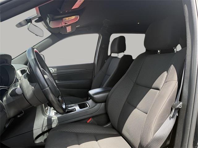 2020 Jeep Grand Cherokee Laredo E, available for sale in Stratford, Connecticut | Wiz Leasing Inc. Stratford, Connecticut 2020 Jeep Grand Cherokee Laredo E, available for sale in Stratford, Connecticut | Wiz Leasing Inc. Stratford, Connecticut