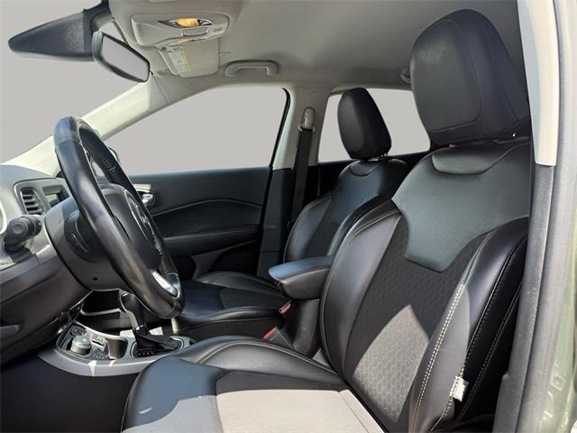 2020 Jeep Compass Latitude, available for sale in Stratford, Connecticut | Wiz Leasing Inc. Stratford, Connecticut 2020 Jeep Compass Latitude, available for sale in Stratford, Connecticut | Wiz Leasing Inc. Stratford, Connecticut