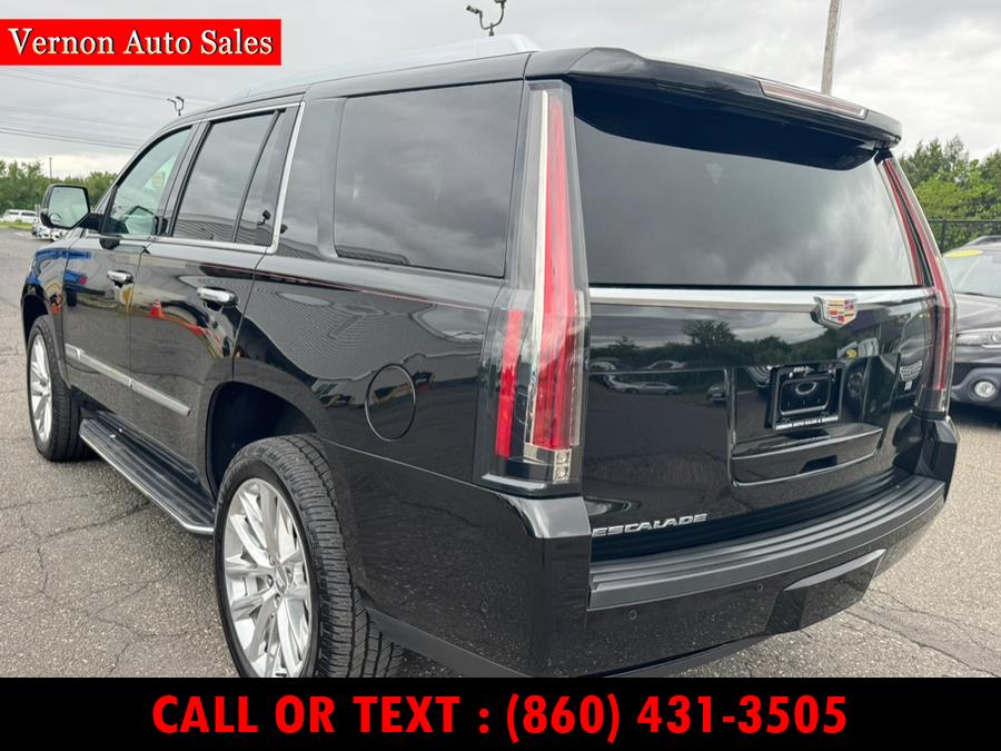 2019 Cadillac Escalade 4WD 4dr Luxury, available for sale in Manchester, Connecticut | Vernon Auto Sale & Service. Manchester, Connecticut 2019 Cadillac Escalade 4WD 4dr Luxury, available for sale in Manchester, Connecticut | Vernon Auto Sale & Service. Manchester, Connecticut