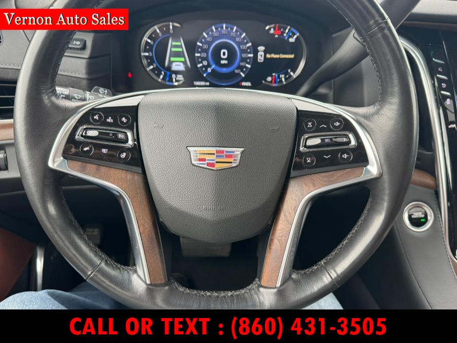 2019 Cadillac Escalade 4WD 4dr Luxury, available for sale in Manchester, Connecticut | Vernon Auto Sale & Service. Manchester, Connecticut 2019 Cadillac Escalade 4WD 4dr Luxury, available for sale in Manchester, Connecticut | Vernon Auto Sale & Service. Manchester, Connecticut