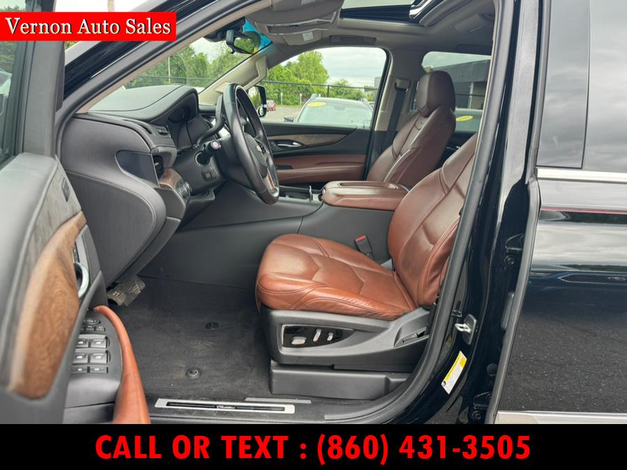 2019 Cadillac Escalade 4WD 4dr Luxury, available for sale in Manchester, Connecticut | Vernon Auto Sale & Service. Manchester, Connecticut 2019 Cadillac Escalade 4WD 4dr Luxury, available for sale in Manchester, Connecticut | Vernon Auto Sale & Service. Manchester, Connecticut