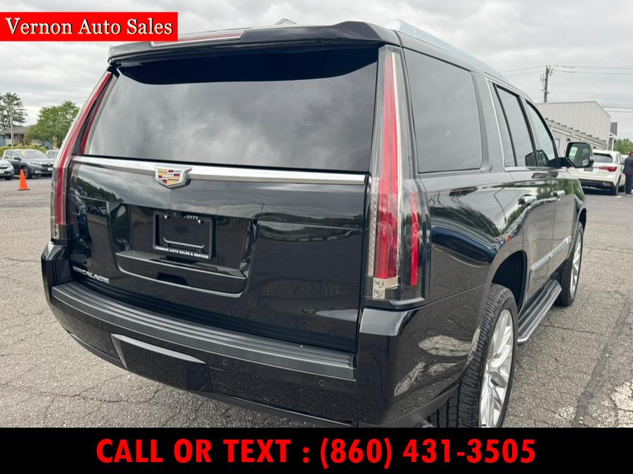 2019 Cadillac Escalade 4WD 4dr Luxury, available for sale in Manchester, Connecticut | Vernon Auto Sale & Service. Manchester, Connecticut 2019 Cadillac Escalade 4WD 4dr Luxury, available for sale in Manchester, Connecticut | Vernon Auto Sale & Service. Manchester, Connecticut