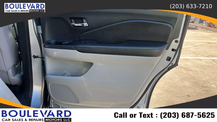 2019 Honda Pilot Touring Sport Utility 4D, available for sale in New Haven, Connecticut | Boulevard Motors LLC. New Haven, Connecticut 2019 Honda Pilot Touring Sport Utility 4D, available for sale in New Haven, Connecticut | Boulevard Motors LLC. New Haven, Connecticut