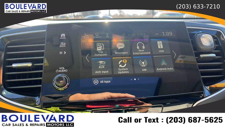 2019 Honda Pilot Touring Sport Utility 4D, available for sale in New Haven, Connecticut | Boulevard Motors LLC. New Haven, Connecticut 2019 Honda Pilot Touring Sport Utility 4D, available for sale in New Haven, Connecticut | Boulevard Motors LLC. New Haven, Connecticut
