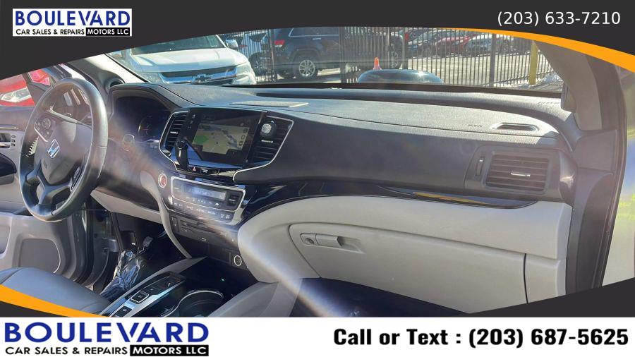 2019 Honda Pilot Touring Sport Utility 4D, available for sale in New Haven, Connecticut | Boulevard Motors LLC. New Haven, Connecticut 2019 Honda Pilot Touring Sport Utility 4D, available for sale in New Haven, Connecticut | Boulevard Motors LLC. New Haven, Connecticut