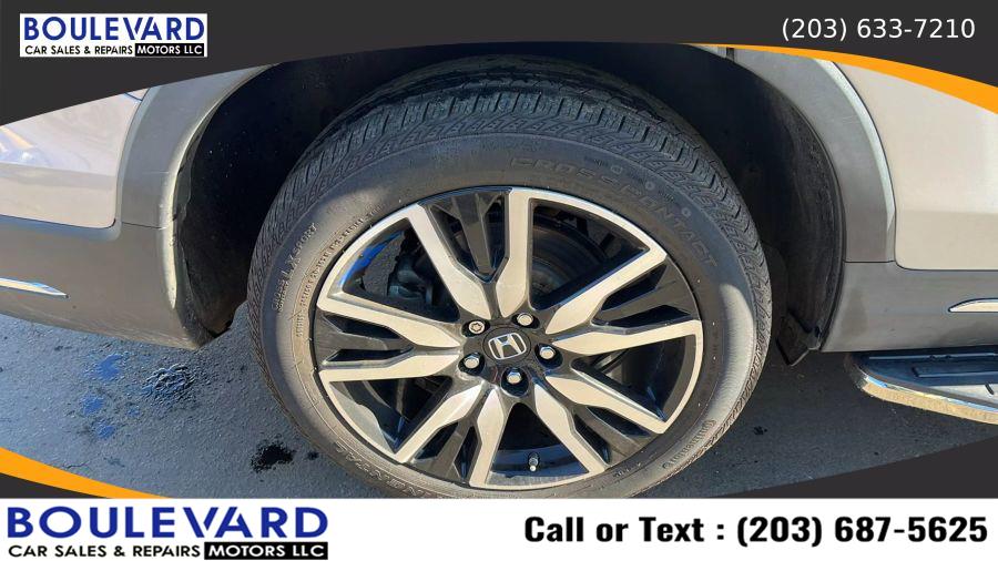 2019 Honda Pilot Touring Sport Utility 4D, available for sale in New Haven, Connecticut | Boulevard Motors LLC. New Haven, Connecticut 2019 Honda Pilot Touring Sport Utility 4D, available for sale in New Haven, Connecticut | Boulevard Motors LLC. New Haven, Connecticut