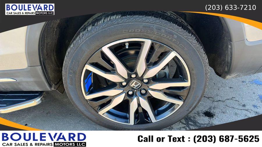2019 Honda Pilot Touring Sport Utility 4D, available for sale in New Haven, Connecticut | Boulevard Motors LLC. New Haven, Connecticut 2019 Honda Pilot Touring Sport Utility 4D, available for sale in New Haven, Connecticut | Boulevard Motors LLC. New Haven, Connecticut