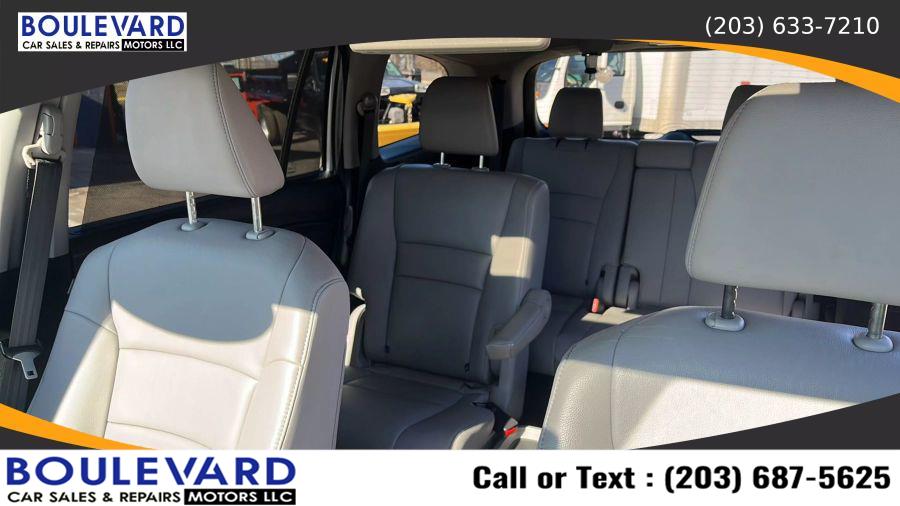 2019 Honda Pilot Touring Sport Utility 4D, available for sale in New Haven, Connecticut | Boulevard Motors LLC. New Haven, Connecticut 2019 Honda Pilot Touring Sport Utility 4D, available for sale in New Haven, Connecticut | Boulevard Motors LLC. New Haven, Connecticut