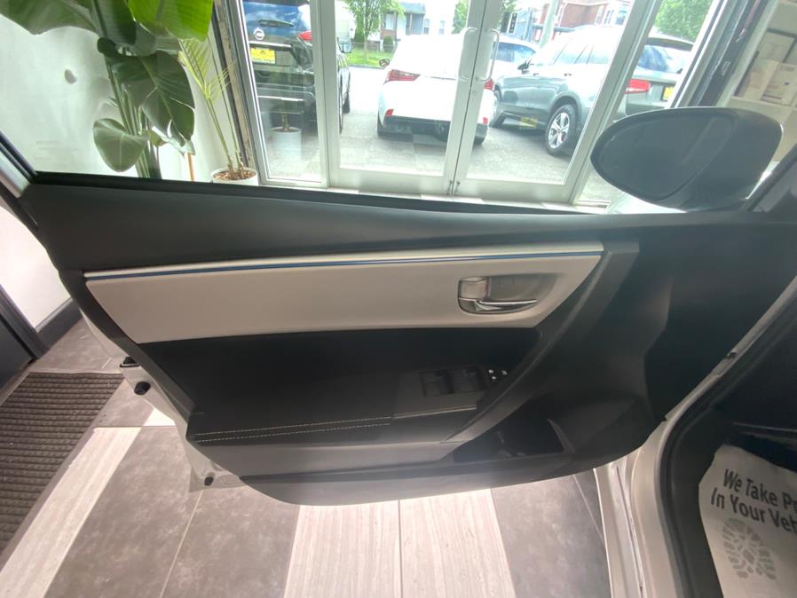 2015 Toyota Corolla 4dr Sdn CVT LE (Natl), available for sale in Hartford, Connecticut | Franklin Motors Auto Sales LLC. Hartford, Connecticut 2015 Toyota Corolla 4dr Sdn CVT LE (Natl), available for sale in Hartford, Connecticut | Franklin Motors Auto Sales LLC. Hartford, Connecticut