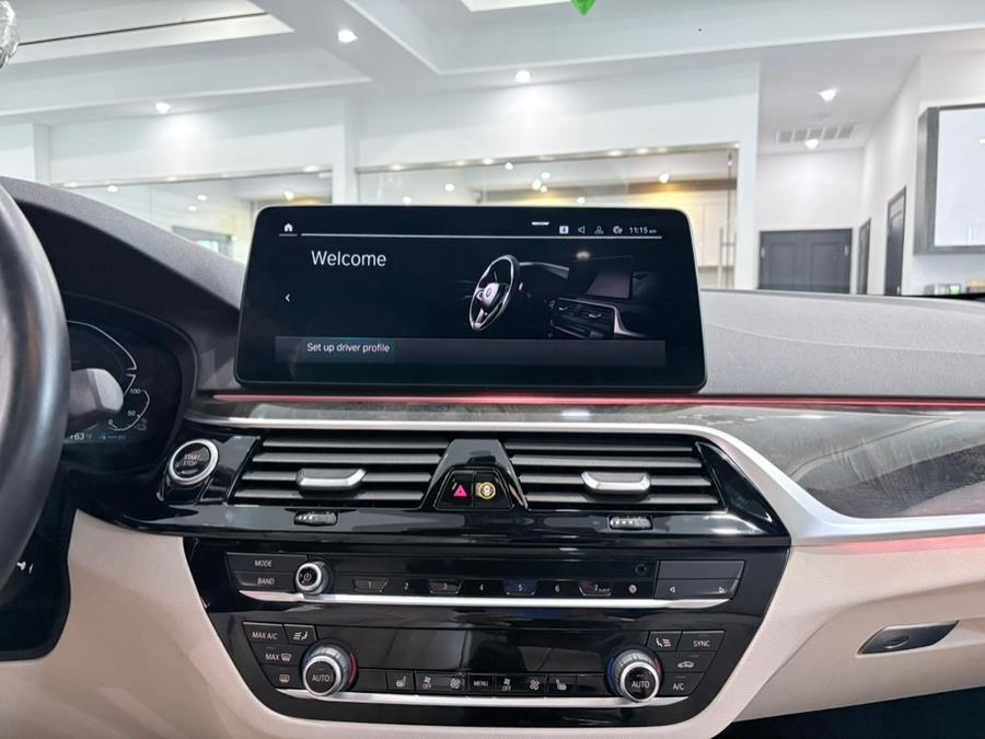 2022 BMW 5 Series 530e Plug-In Hybrid, available for sale in Franklin Square, New York | Luxury Motor Club. Franklin Square, New York 2022 BMW 5 Series 530e Plug-In Hybrid, available for sale in Franklin Square, New York | Luxury Motor Club. Franklin Square, New York