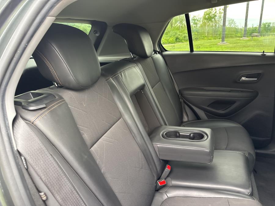 2020 Chevrolet Trax FWD 4dr LT, available for sale in Beavercreek, Ohio | Wholesale Direct Motors. Beavercreek, Ohio 2020 Chevrolet Trax FWD 4dr LT, available for sale in Beavercreek, Ohio | Wholesale Direct Motors. Beavercreek, Ohio