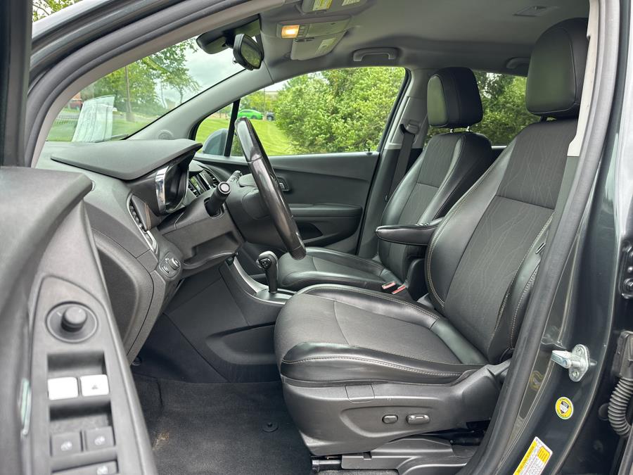 2020 Chevrolet Trax FWD 4dr LT, available for sale in Beavercreek, Ohio | Wholesale Direct Motors. Beavercreek, Ohio 2020 Chevrolet Trax FWD 4dr LT, available for sale in Beavercreek, Ohio | Wholesale Direct Motors. Beavercreek, Ohio