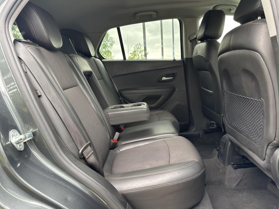 2020 Chevrolet Trax FWD 4dr LT, available for sale in Beavercreek, Ohio | Wholesale Direct Motors. Beavercreek, Ohio 2020 Chevrolet Trax FWD 4dr LT, available for sale in Beavercreek, Ohio | Wholesale Direct Motors. Beavercreek, Ohio