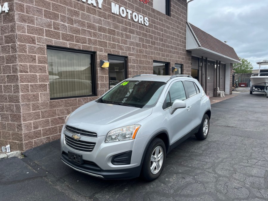 Used 2016 Chevrolet Trax in Bridgeport, Connecticut | Airway Motors. Bridgeport, Connecticut