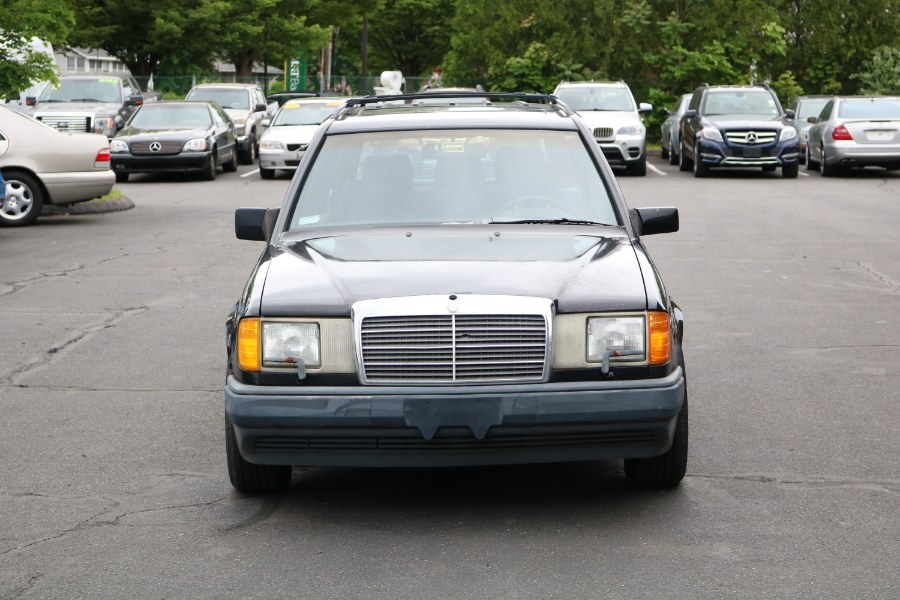 1987 Mercedes-Benz 300 Series 4dr Wagon 300TD Auto, available for sale in Bristol, Connecticut | Dealmax Motors LLC. Bristol, Connecticut 1987 Mercedes-Benz 300 Series 4dr Wagon 300TD Auto, available for sale in Bristol, Connecticut | Dealmax Motors LLC. Bristol, Connecticut