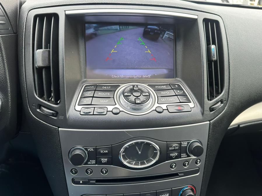 2013 INFINITI G37 Sedan 4dr x AWD, available for sale in South Windsor, Connecticut | Mike And Tony Auto Sales, Inc. South Windsor, Connecticut 2013 INFINITI G37 Sedan 4dr x AWD, available for sale in South Windsor, Connecticut | Mike And Tony Auto Sales, Inc. South Windsor, Connecticut