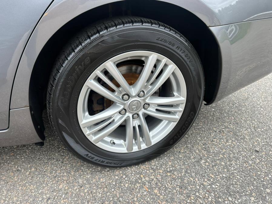 2013 INFINITI G37 Sedan 4dr x AWD, available for sale in South Windsor, Connecticut | Mike And Tony Auto Sales, Inc. South Windsor, Connecticut 2013 INFINITI G37 Sedan 4dr x AWD, available for sale in South Windsor, Connecticut | Mike And Tony Auto Sales, Inc. South Windsor, Connecticut
