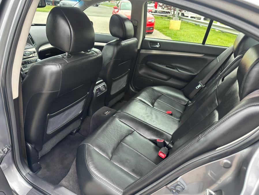 2013 INFINITI G37 Sedan 4dr x AWD, available for sale in South Windsor, Connecticut | Mike And Tony Auto Sales, Inc. South Windsor, Connecticut 2013 INFINITI G37 Sedan 4dr x AWD, available for sale in South Windsor, Connecticut | Mike And Tony Auto Sales, Inc. South Windsor, Connecticut