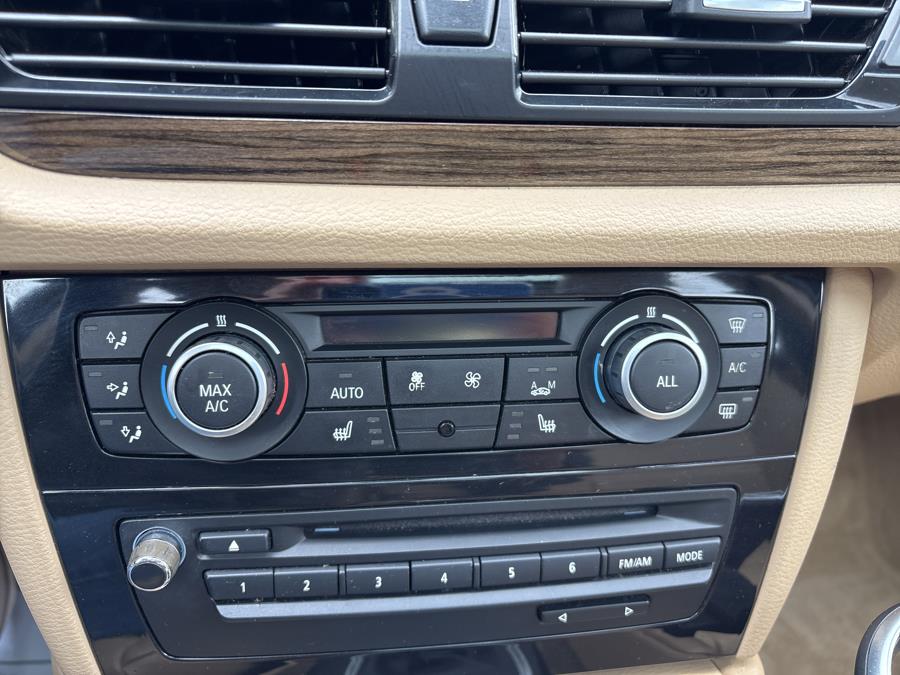 2014 BMW X1 AWD 4dr xDrive28i, available for sale in Old Saybrook, Connecticut | Saybrook Auto Barn. Old Saybrook, Connecticut 2014 BMW X1 AWD 4dr xDrive28i, available for sale in Old Saybrook, Connecticut | Saybrook Auto Barn. Old Saybrook, Connecticut