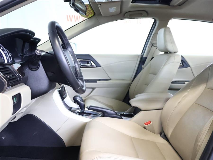 2017 Honda Accord EXL, available for sale in Paterson, New Jersey | Fast Track Motors. Paterson, New Jersey 2017 Honda Accord EXL, available for sale in Paterson, New Jersey | Fast Track Motors. Paterson, New Jersey