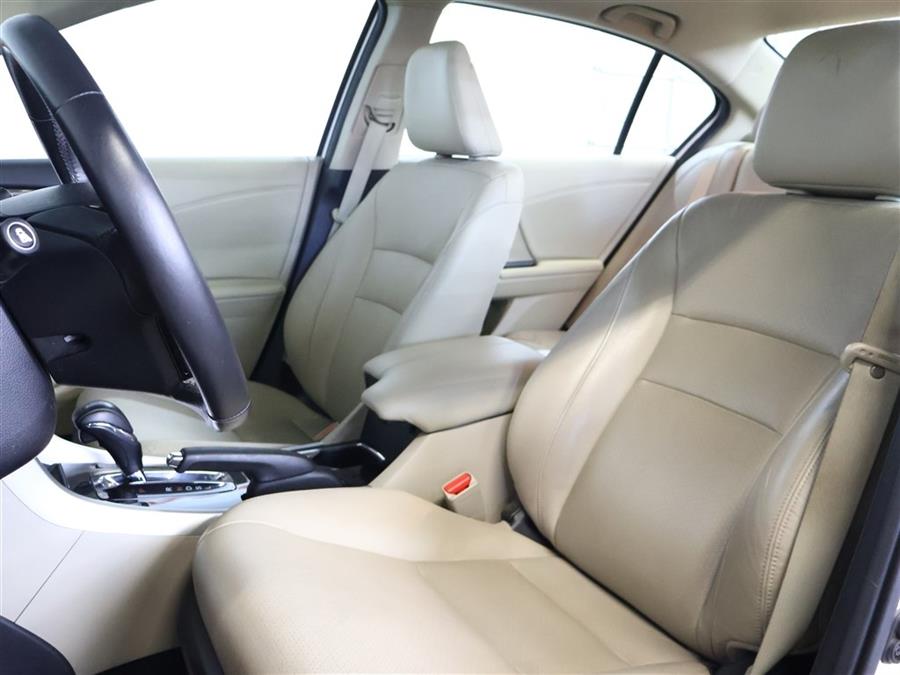 2017 Honda Accord EXL, available for sale in Paterson, New Jersey | Fast Track Motors. Paterson, New Jersey 2017 Honda Accord EXL, available for sale in Paterson, New Jersey | Fast Track Motors. Paterson, New Jersey