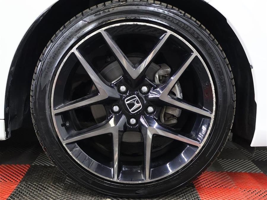 2022 Honda Civic SPORT TOURING, available for sale in Paterson, New Jersey | Fast Track Motors. Paterson, New Jersey 2022 Honda Civic SPORT TOURING, available for sale in Paterson, New Jersey | Fast Track Motors. Paterson, New Jersey