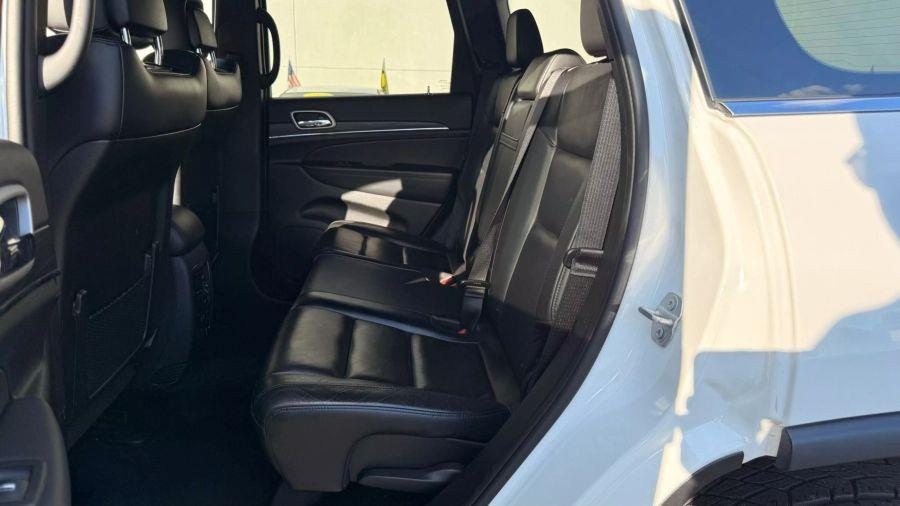 2021 Jeep Grand Cherokee Limited Sport Utility 4D, available for sale in Linden, New Jersey | Route 27 Auto Mall. Linden, New Jersey 2021 Jeep Grand Cherokee Limited Sport Utility 4D, available for sale in Linden, New Jersey | Route 27 Auto Mall. Linden, New Jersey