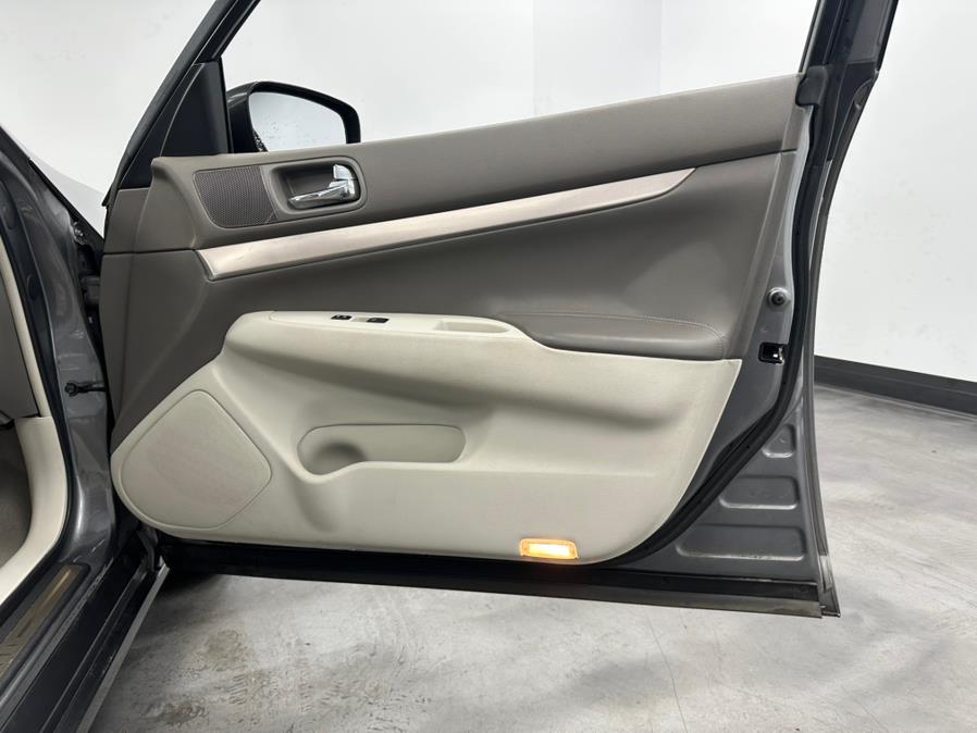 2011 INFINITI G25 Sedan 4dr x AWD, available for sale in Elizabeth, New Jersey | M Auto Group. Elizabeth, New Jersey 2011 INFINITI G25 Sedan 4dr x AWD, available for sale in Elizabeth, New Jersey | M Auto Group. Elizabeth, New Jersey